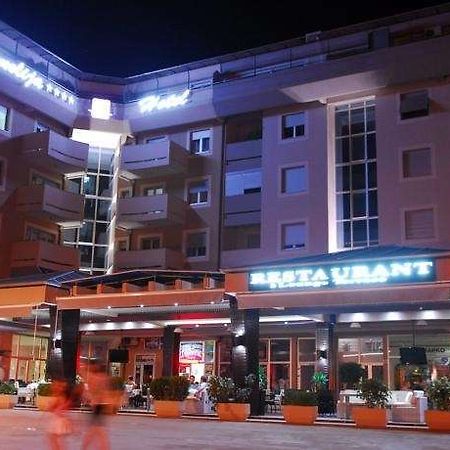 Magnolia Apartments Тиват Экстерьер фото